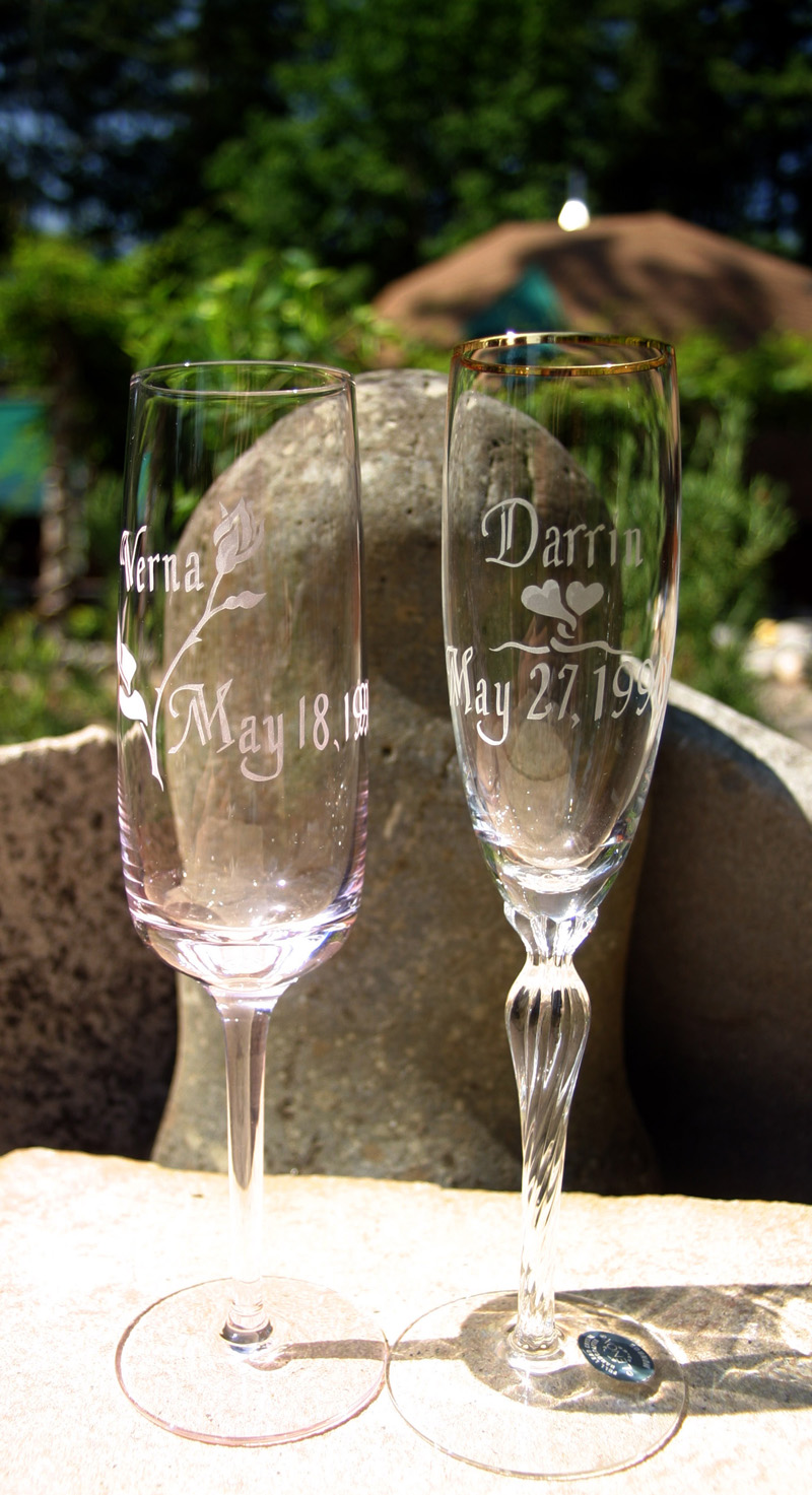 Glass_Gifts_Flutes.jpg